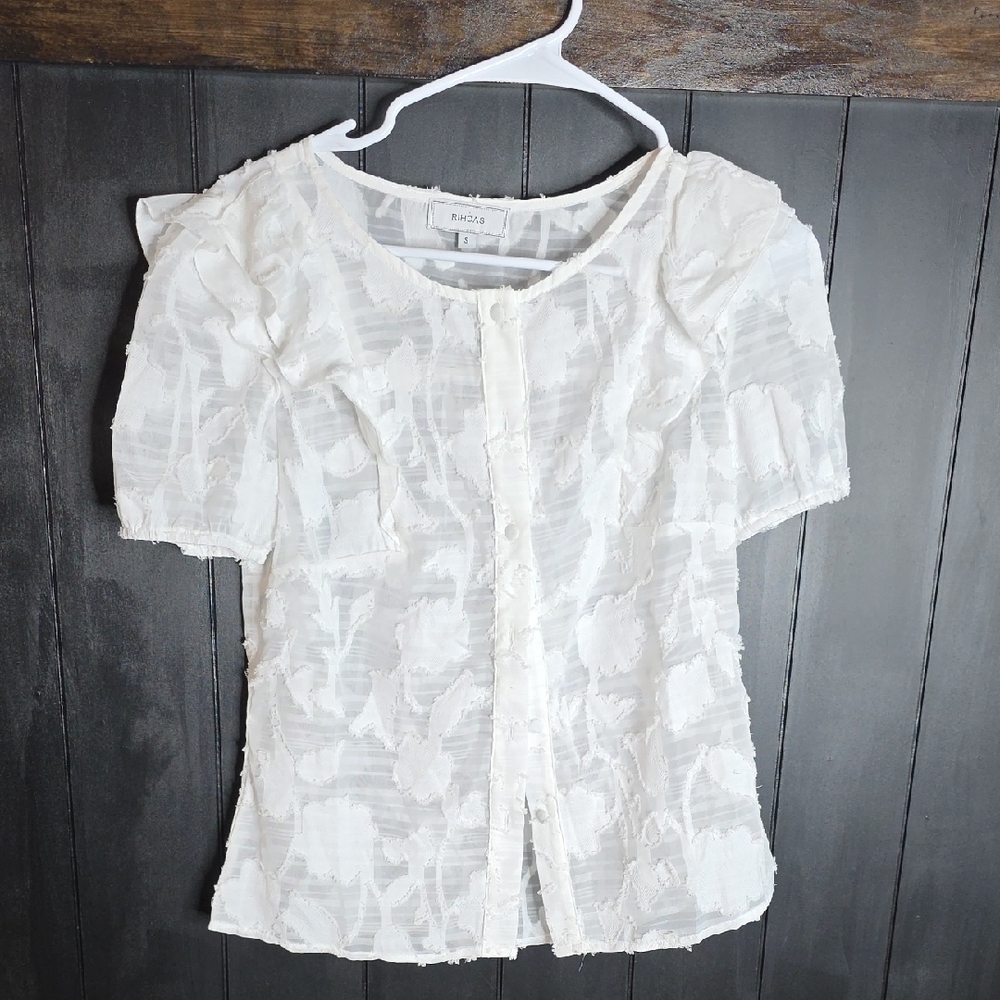 Rafaella White Short-Sleeve Textured Button Front Blouse